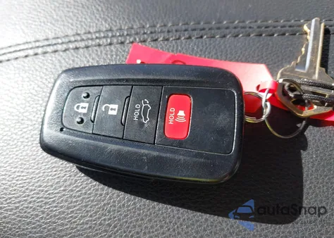 2019 Toyota Rav4 Xle Premium из США, поврежденный, VIN 2T3A1RFVXKC026386